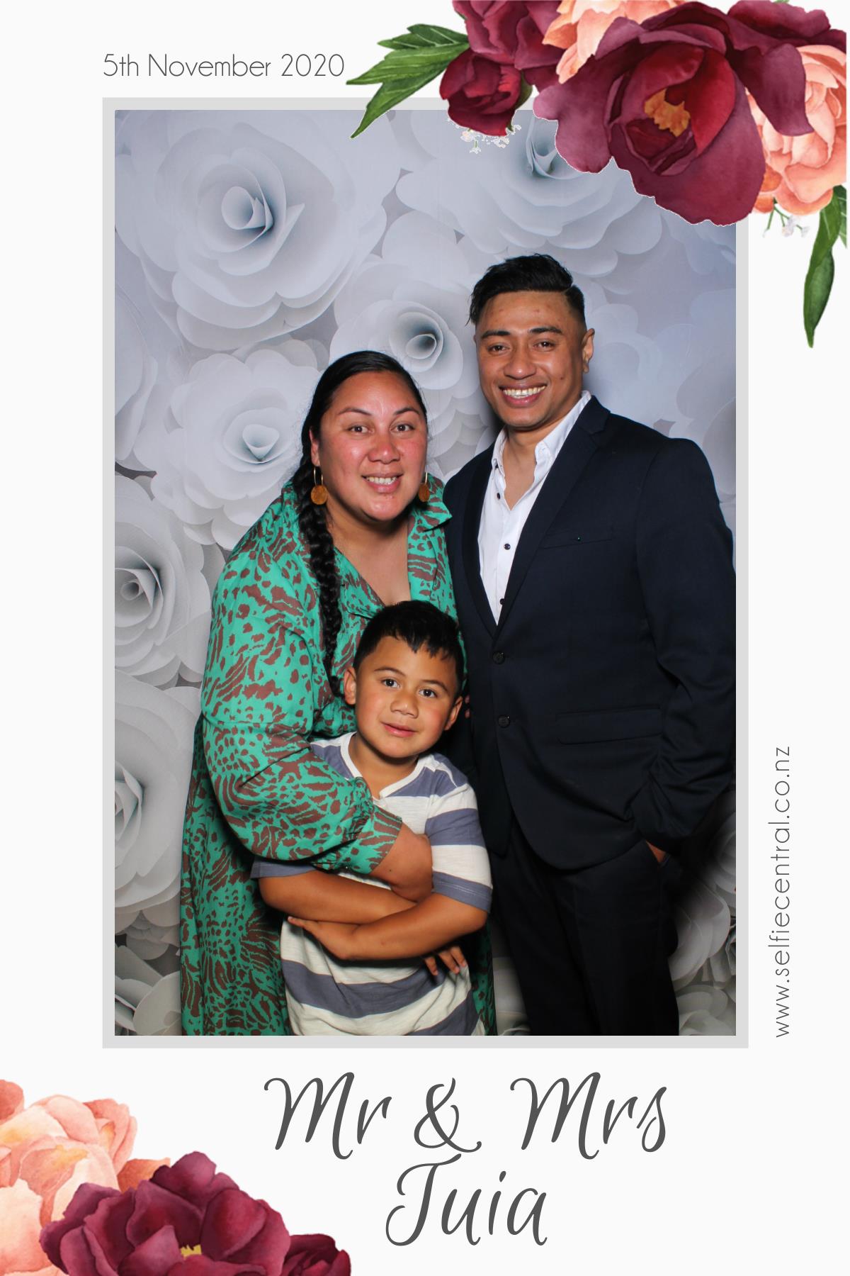 Moses and Val's Wedding | View more photos from the event at gallery.photobooth.co.nz/u/SelfieCentral/Moses-and-Vals-Wedding